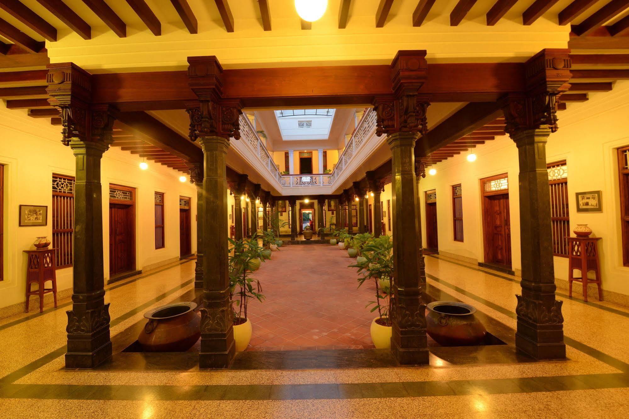 Visalam Chettinad Palace - A Cgh Earth Experience Hotel Kanadukattan